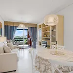 1 Bedroom Apartment, With Sea Views, In Medina Garden - Puerto Banus Apartamento