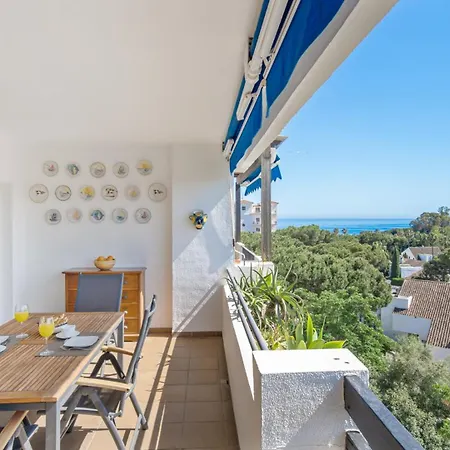 1 Bedroom Apartment, With Sea Views, In Medina Garden - Puerto Banus