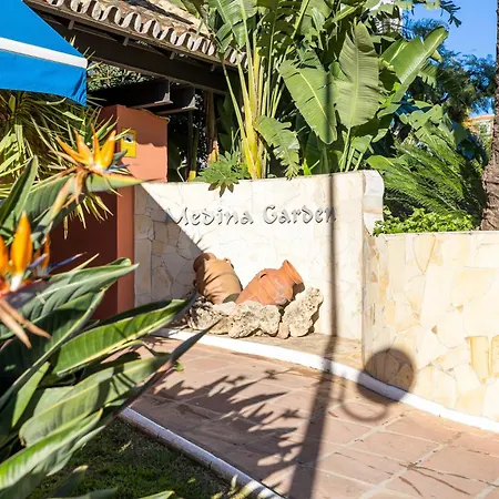 1 Bedroom Apartment, With Sea Views, In Medina Garden - Puerto Banus Apartment