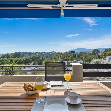 1 Bedroom Apartment, With Sea Views, In Medina Garden - Puerto Banus *