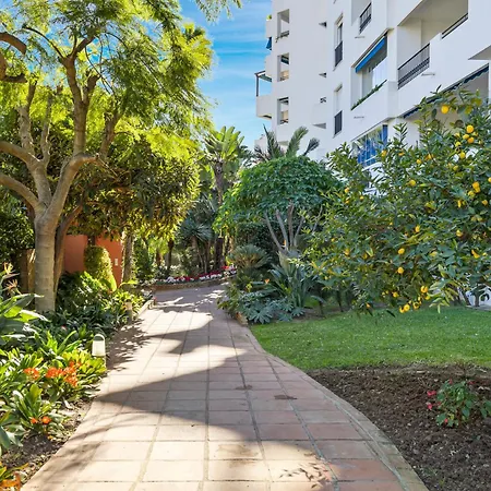 Apartment 1 Bedroom Apartment, With Sea Views, In Medina Garden - Puerto Banús