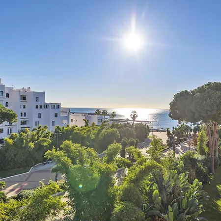 1 Bedroom Apartment, With Sea Views, In Medina Garden - Puerto Banus Apartment *