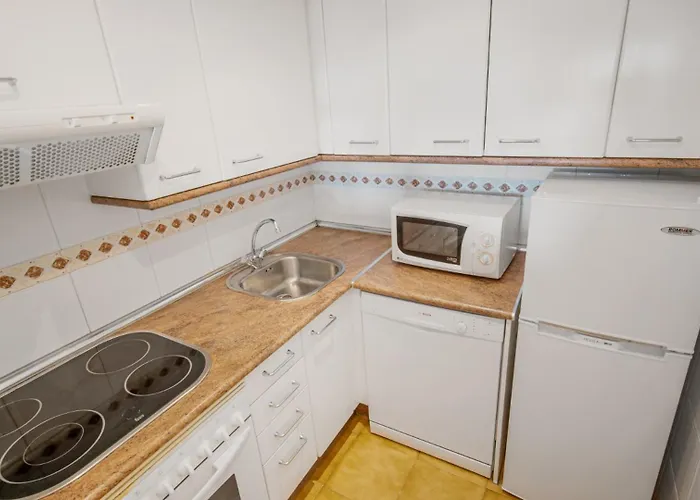 1 Bedroom Apartment, With Sea Views, In Medina Garden - Puerto Banus 公寓